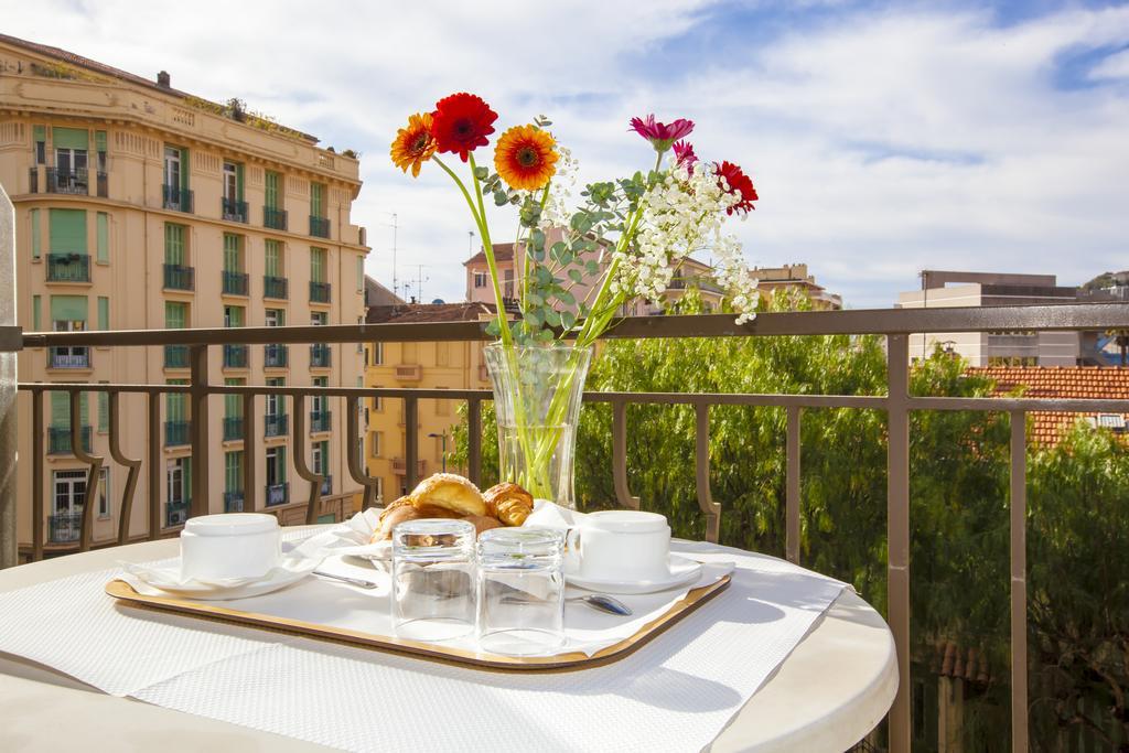 Hotel Moderne Menton Eksteriør bilde